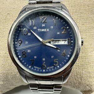 Timex South Street Watch Men Silver Tone Blue Dial Stretch Band New Battery